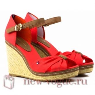 Модні босоніжки 2018 новинки фото f0c0d7f84c69bfd93c308ab1d03271d4 Модні босоніжки 2018 новинки фото