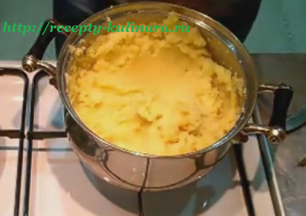Картопляна запіканка з мясним фаршем в духовці — 3 простих рецепта 51b4dc85820edbcf0aea179d8ede0bb0 Картопляна запіканка з мясним фаршем в духовці — 3 простих рецепта