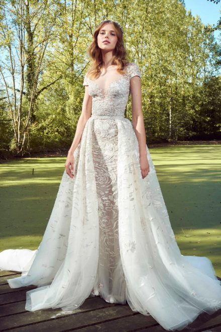 Білі лотоси: весільна колекція Zuhair Murad Bridal осінь зима 2019 2020 belye lotosy: svadebnaya kollekciya zuhair murad bridal osen zima 2019 202010 Білі лотоси: весільна колекція Zuhair Murad Bridal осінь зима 2019 2020