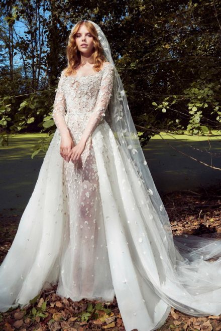 Білі лотоси: весільна колекція Zuhair Murad Bridal осінь зима 2019 2020 belye lotosy: svadebnaya kollekciya zuhair murad bridal osen zima 2019 202020 Білі лотоси: весільна колекція Zuhair Murad Bridal осінь зима 2019 2020