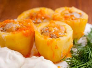 Картопля з фаршем в духовці: фарширована, запіканка, пиріг 5d599287789beaf9b6f3b540a547fecf Картопля з фаршем в духовці: фарширована, запіканка, пиріг