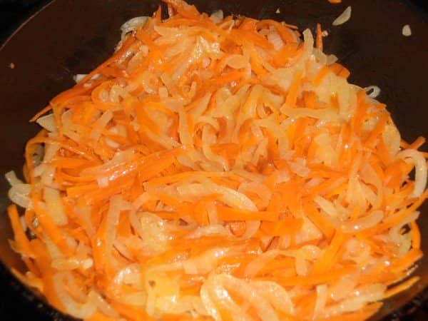 bb8d801ae7962474cb99b49f2a17c80f Риба тушкована з морквою та цибулею: покрокові рецепти з фото