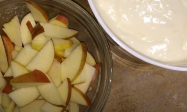  Шарлотка з яблуками   10 класичних рецептів яблучної шарлотки