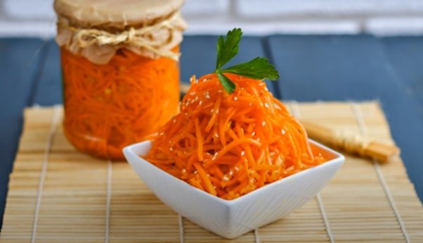 fdc91480aff7ae182a16cd0f74ebdd2a Морква по корейськи в домашніх умовах   як приготувати корейську моркву швидко і смачно