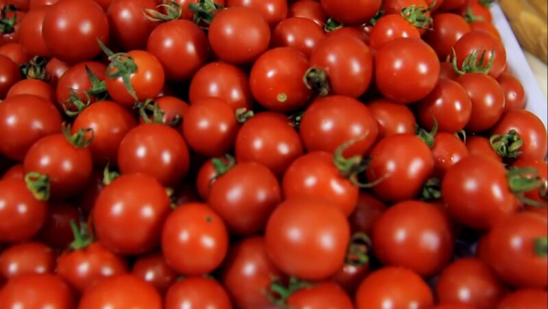 marinovannye pomidory na zimu v bankah vkusnye recepty domashnego prigotovlenija 964b9c7 Мариновані помідори на зиму в банках   Смачні рецепти домашнього приготування