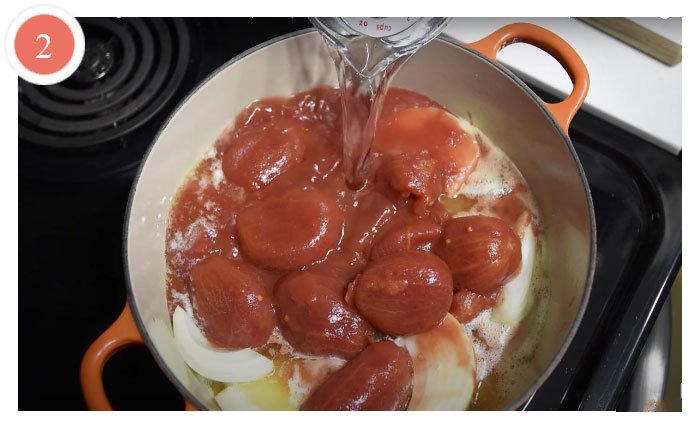 tomatnyj sup domashnego prigotovlenija s ovoshhami i specijami 31b395b Томатний суп домашнього приготування з овочами і спеціями