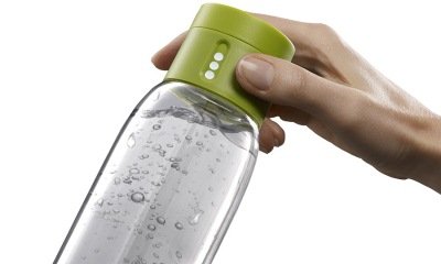 dejstvennye sposoby kak ubrat zapah iz plastikovoj butylki dlja vody 8e3bab8 Дієві способи, як прибрати запах з пластикової пляшки для води
