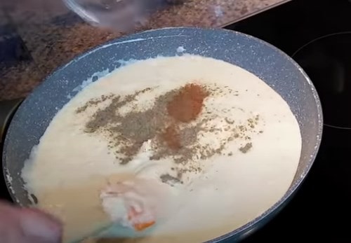  Жульєн з куркою і грибами   класичний рецепт в духовці з вершками і сиром