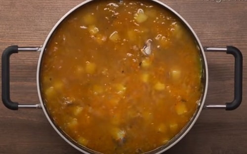 8155c293eeec5c34373eed120e1fb123 Рибний суп з консервів сайри з рисом і картоплею   смачний рецепт