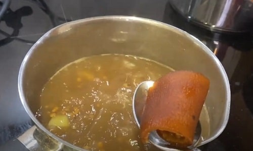  Сочевичний суп з копченостями   смачний рецепт з беконом і сухариками