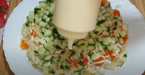  Салат «Кучугури» з куркою   кращі рецепти на Новий рік