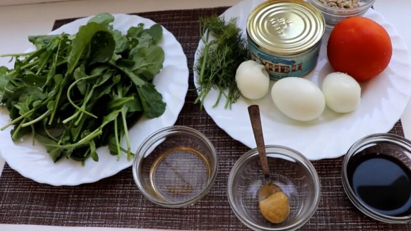 salaty s tuncom konservirovannym prostye i vkusnye recepty 59be7d3 Салати з тунцем консервованим   прості і смачні рецепти